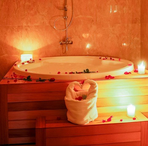 Royal Hotel İnegöl