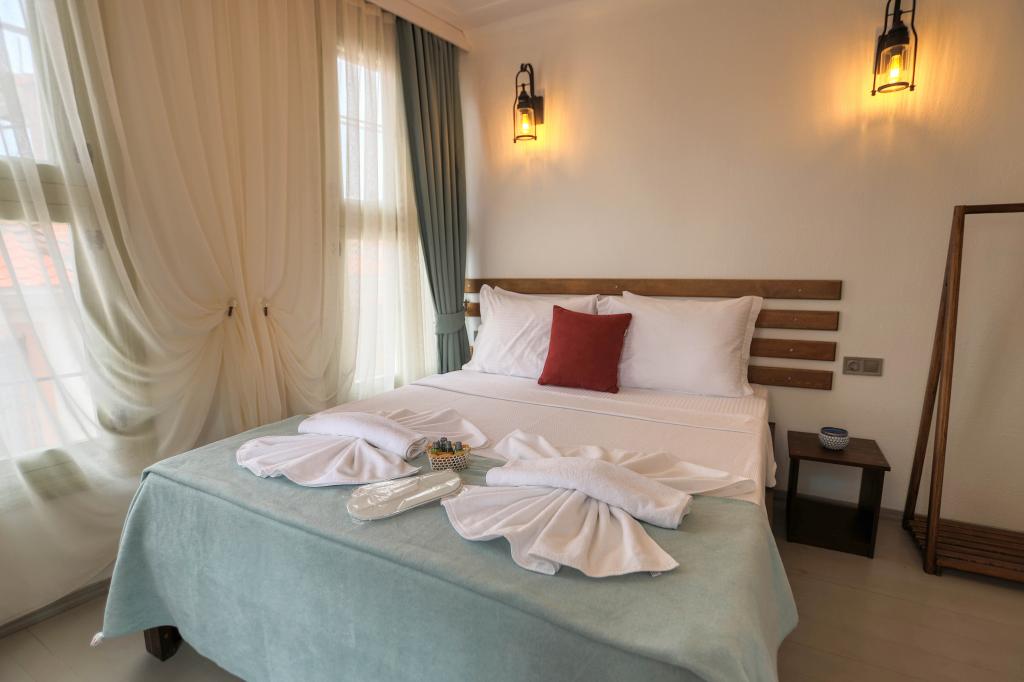 Cunda Taş Otel by Taze