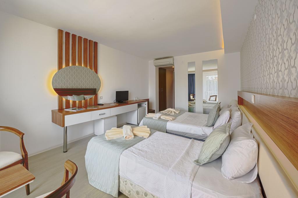 RA Resort Otel Altınoluk