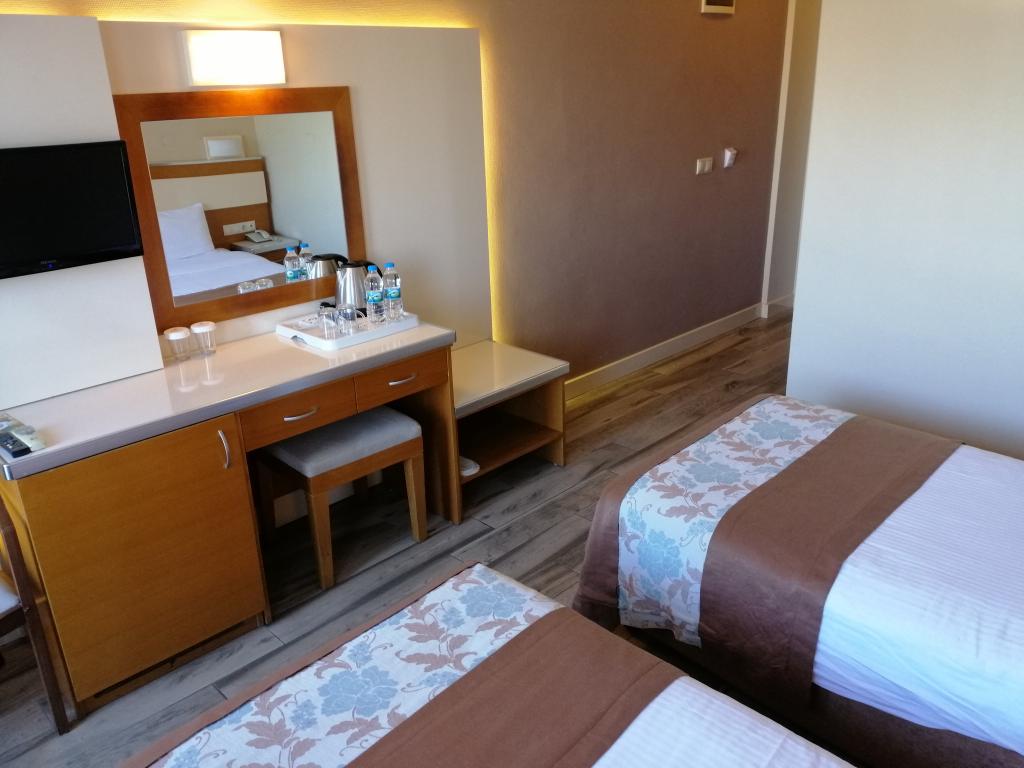 İris Hotel Çanakkale