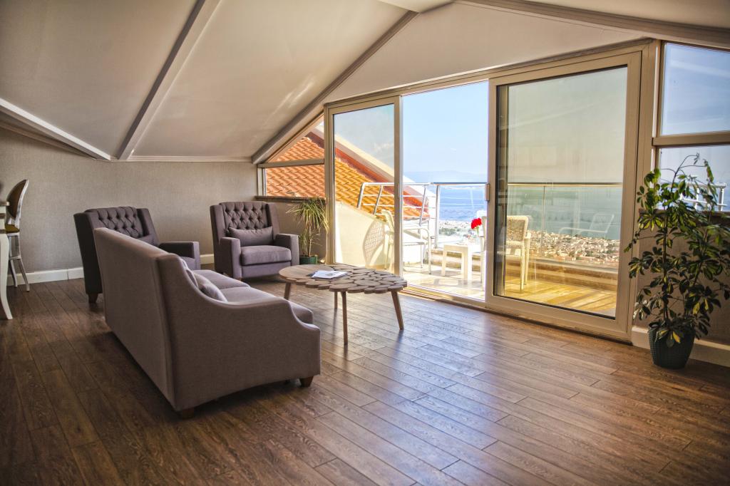 Rezone Health & Oxygen Hotel