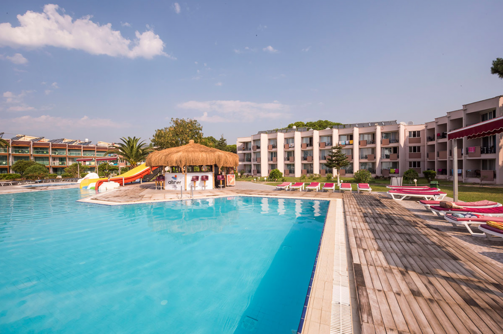 RA Resort Otel Altınoluk