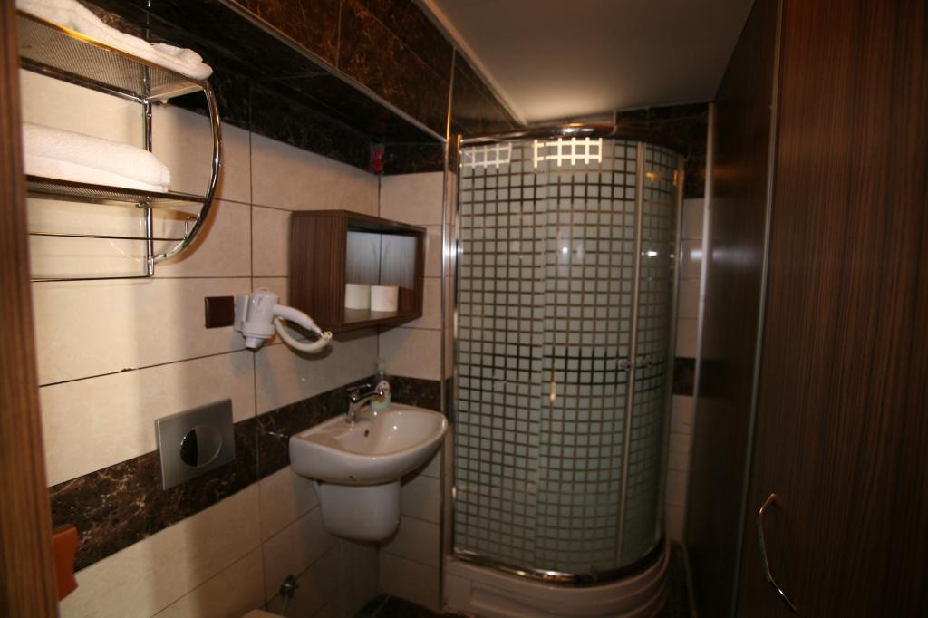 Kutlugün Sahil Otel