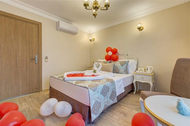 Cunda Özerbey Konağı +13 Adult Only