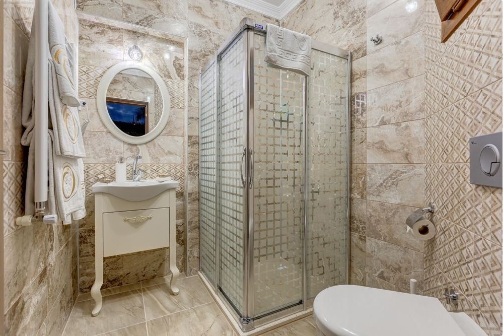 Cunda Özerbey Konağı +13 Adult Only