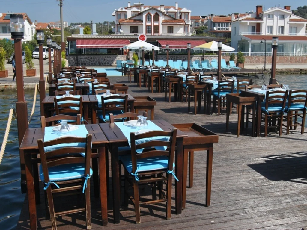 Cunda Ezer Otel +6 Yaş