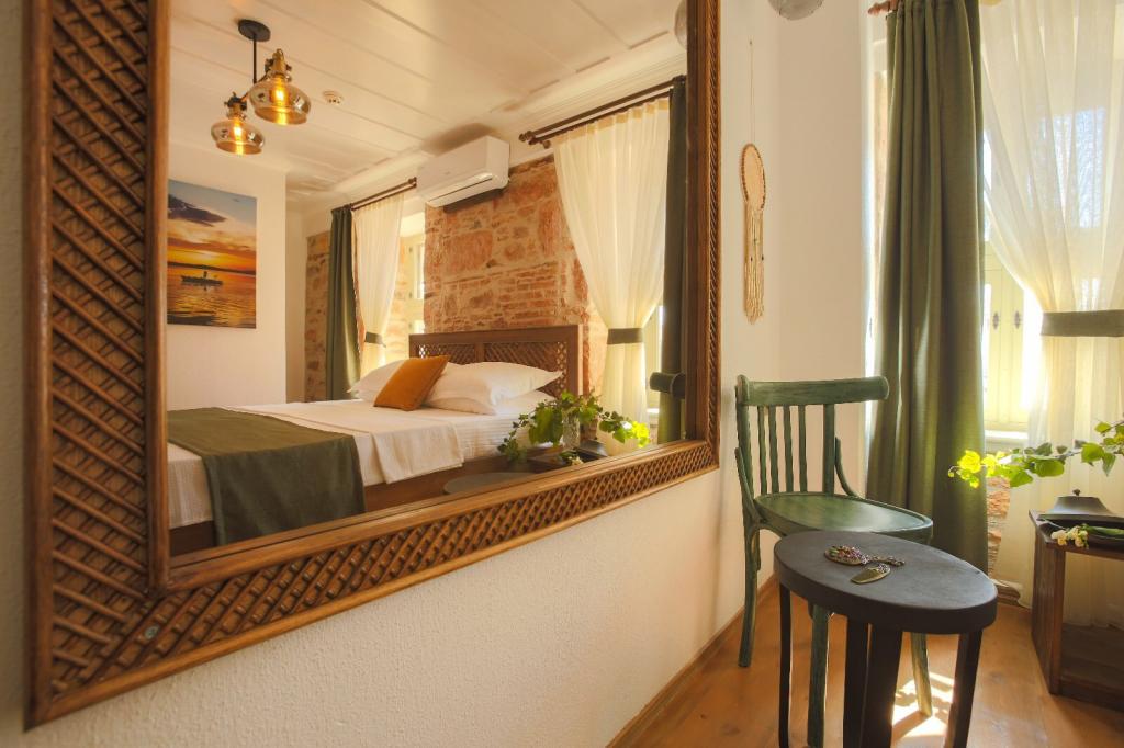 Cunda Taş Otel by Taze