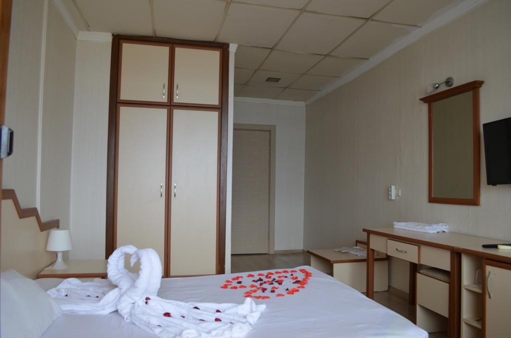 Ayvalık Palas Hotel