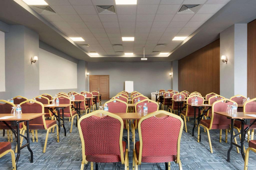 Hawthorn Suites by Wyndham Cerkezköy