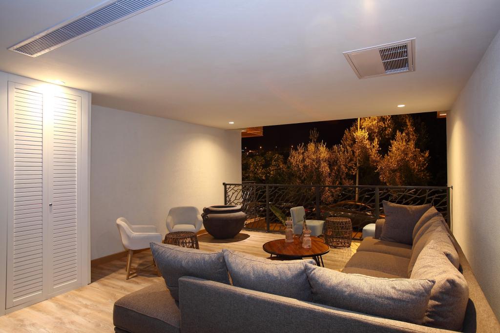 Eskiceshme Bodrum Marina Hotel