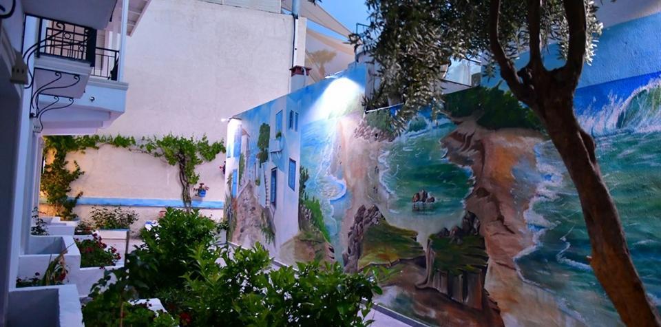 Double Inn Marina Hotel