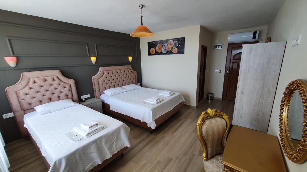 Assos Nazan Motel Restaurant Beach