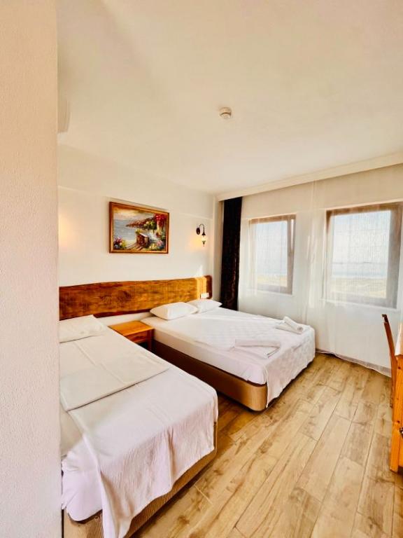 Sukha Inn Hotel & Beach