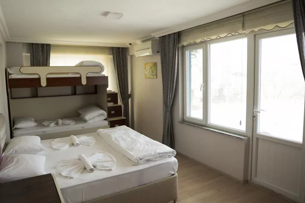 Eceabat Başarır Hotel