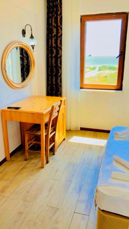 Sukha Inn Hotel & Beach