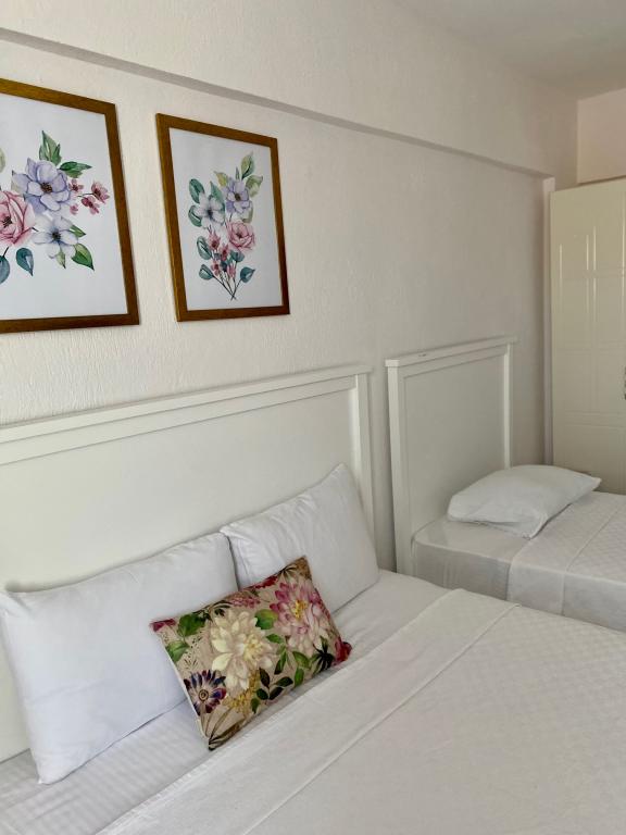 Adonis Konukevi Bozcaada