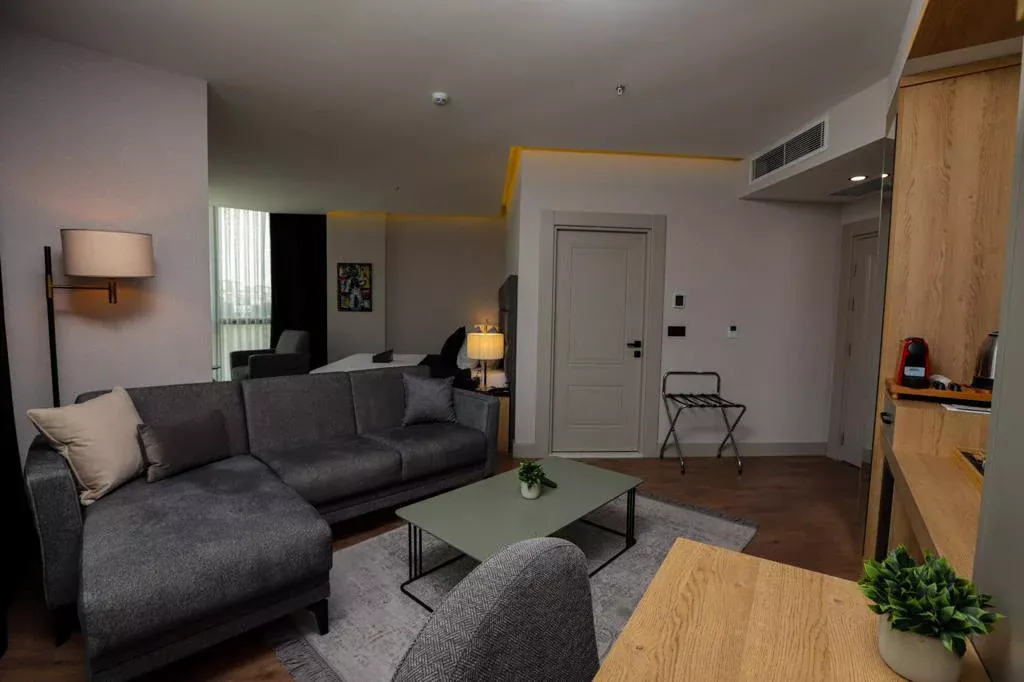 Brand Business Hotel