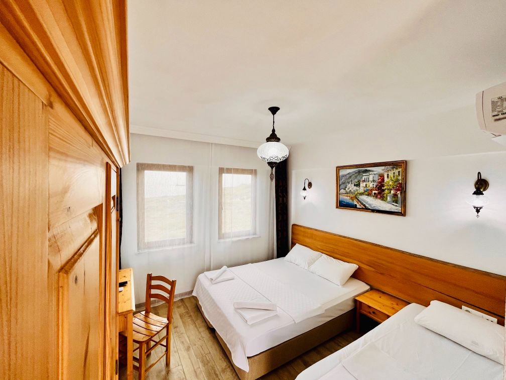 Sukha Inn Hotel & Beach