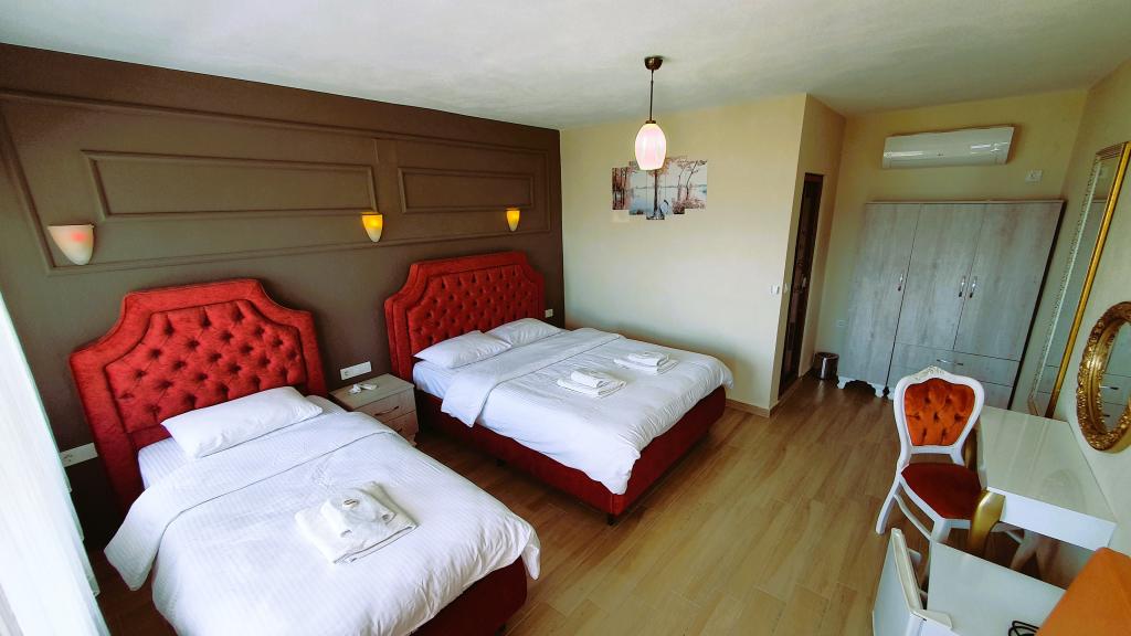 Assos Nazan Motel Restaurant Beach