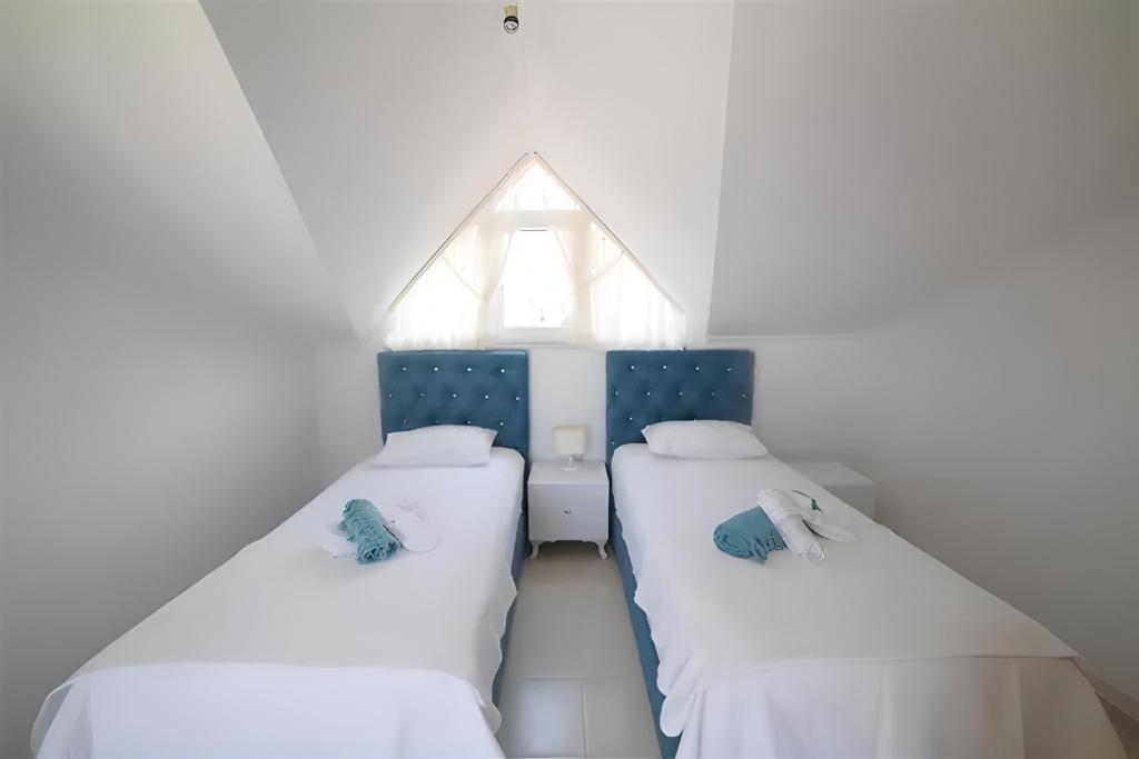 Ali Baba Apart Otel Gökçeada