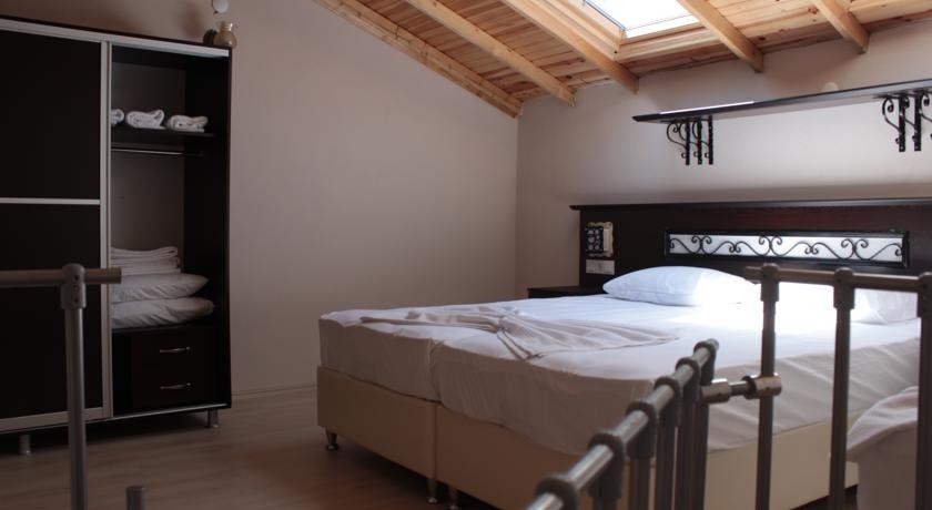 Yeni Bademli Konuk Evi