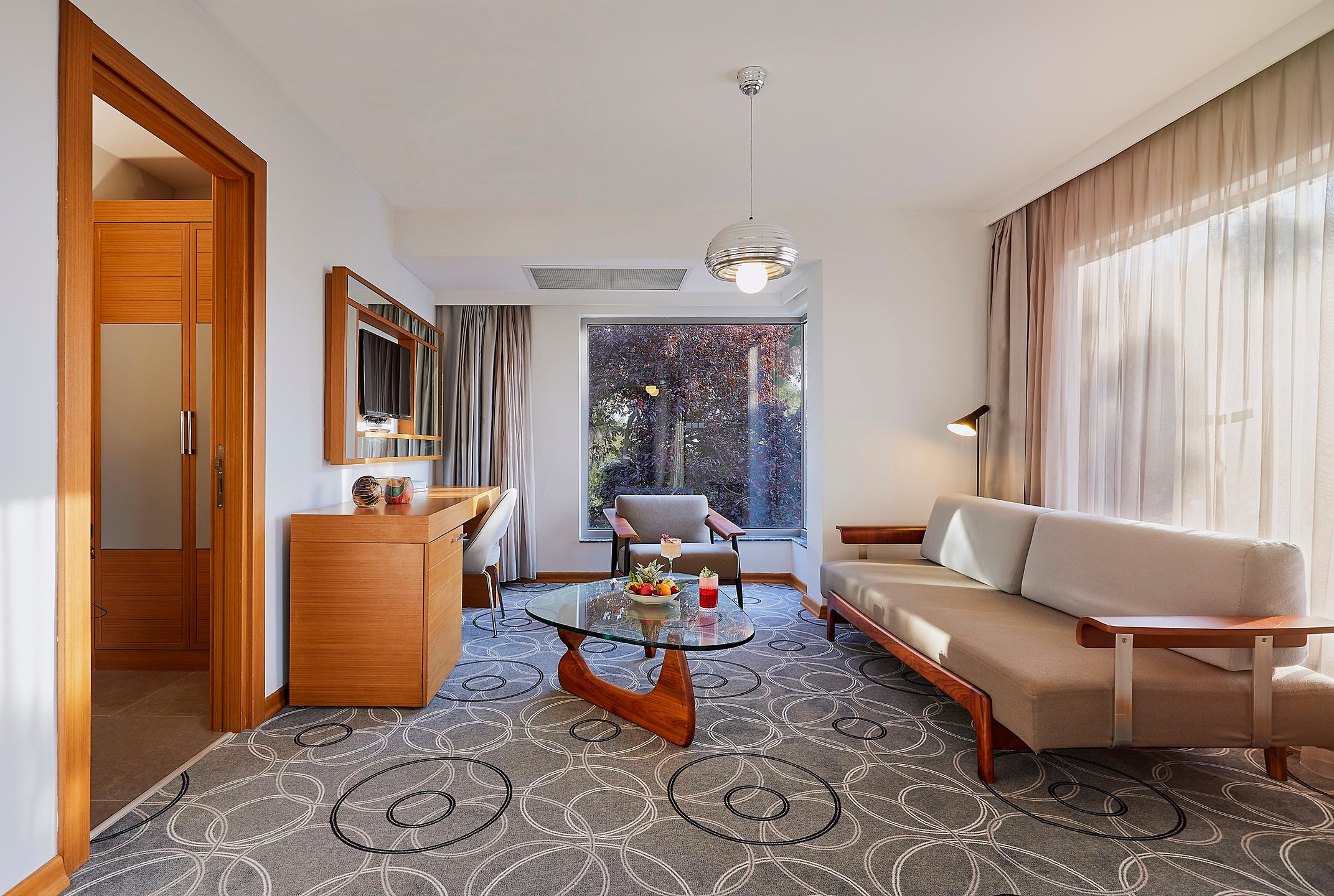 Pine Bay Holiday Resort Hotel