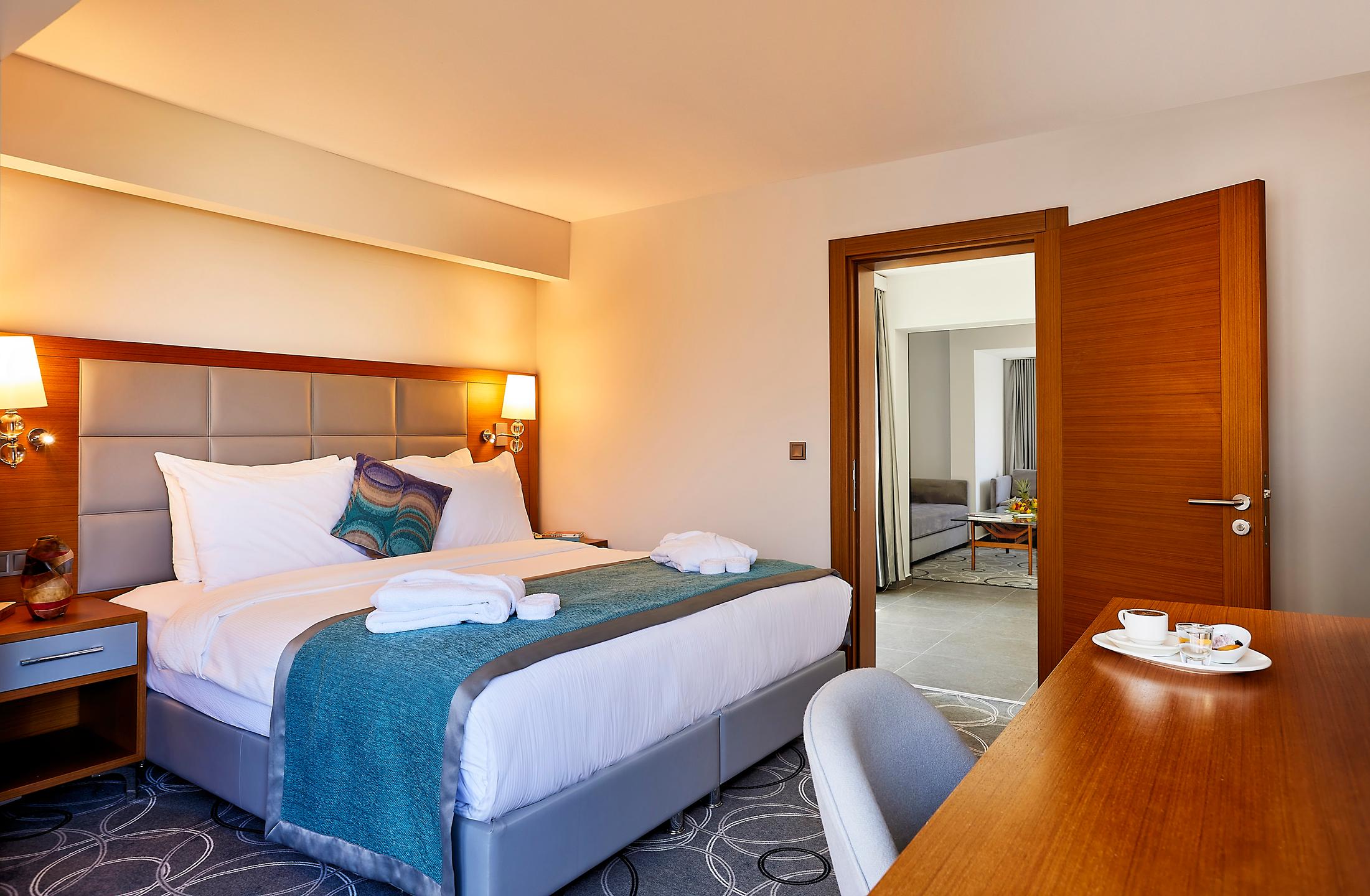 Pine Bay Holiday Resort Hotel