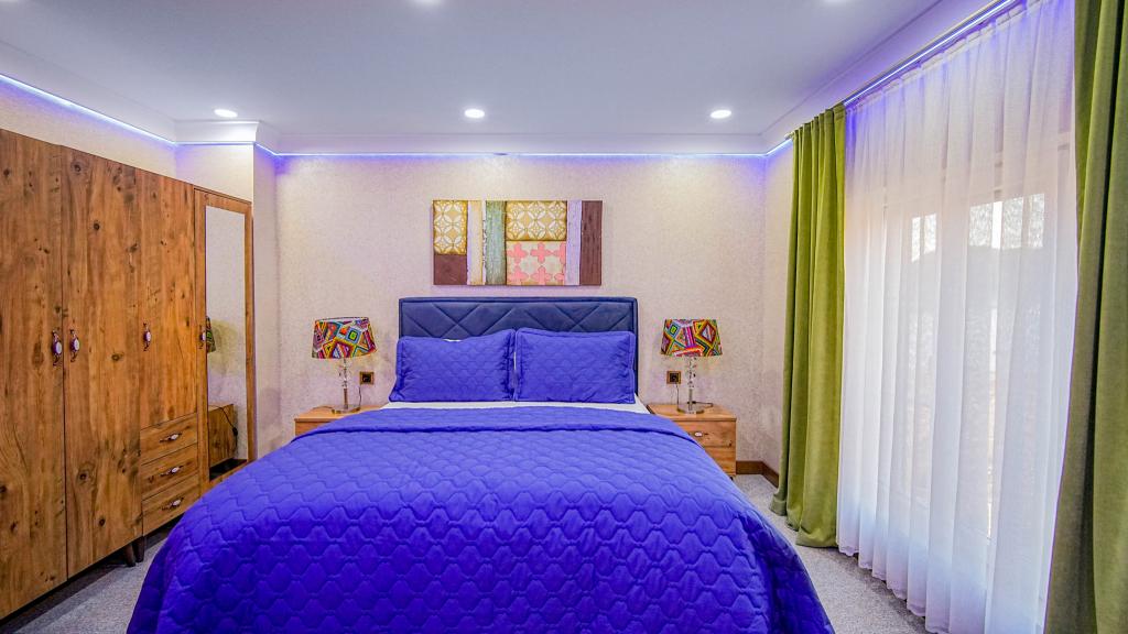 Dolphin Boutique Hotel