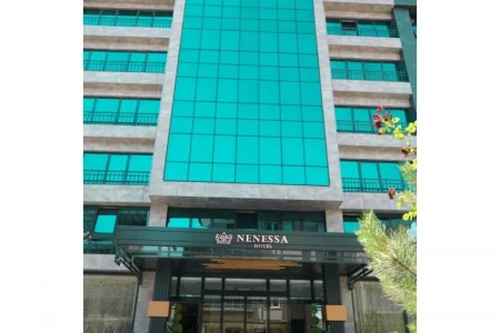 Nenessa Hotel