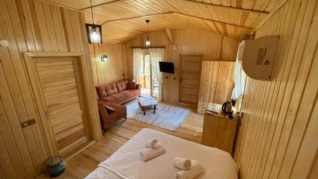 Tahtalı Göl Evleri Kütahya