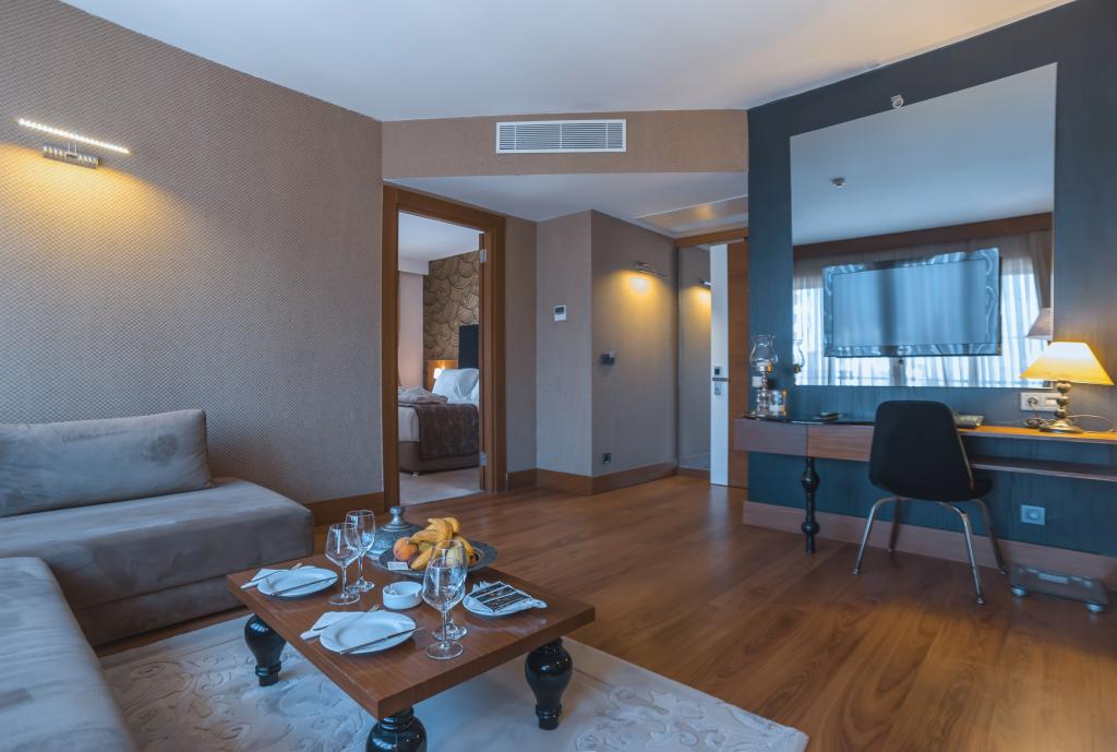 Riva Reşatbey Hotel