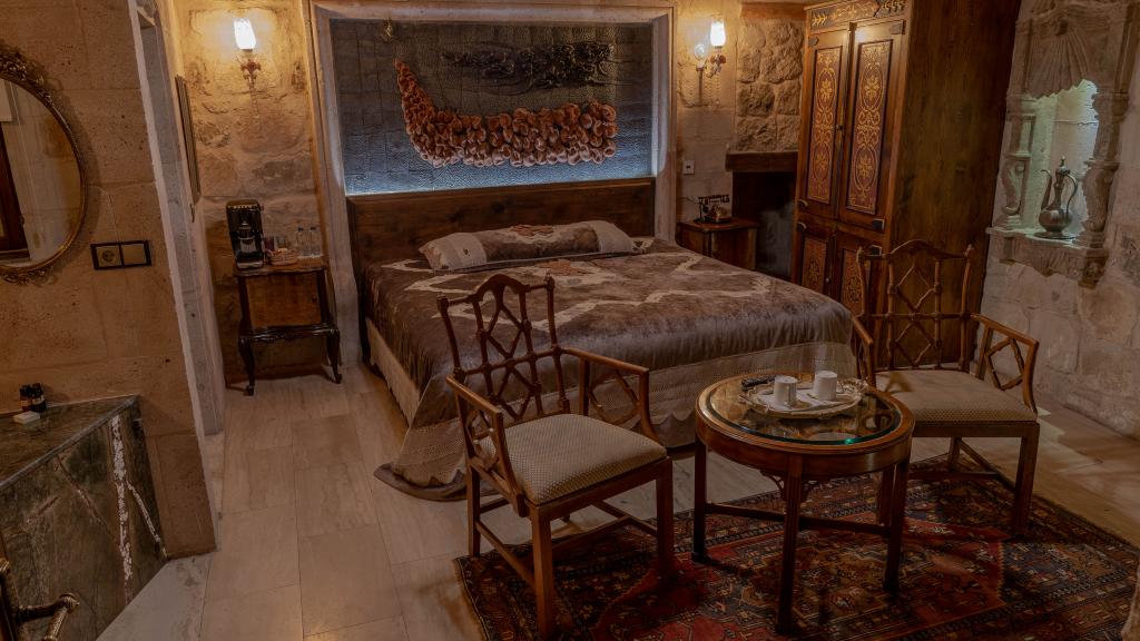 Elika Cave Suites Spa