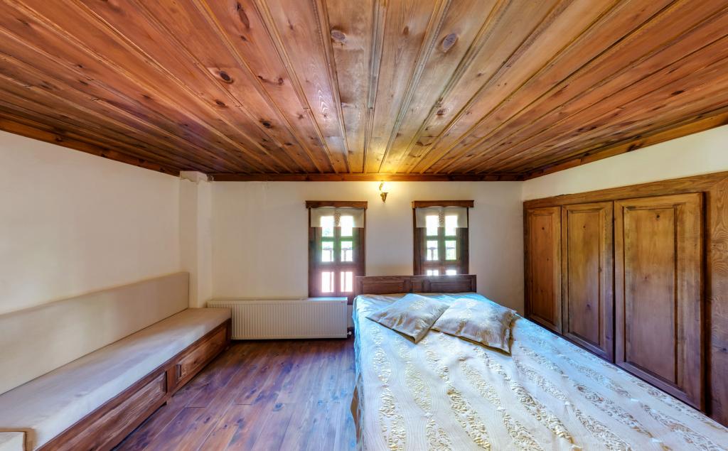 Çamlıca Konak Çarşıevi