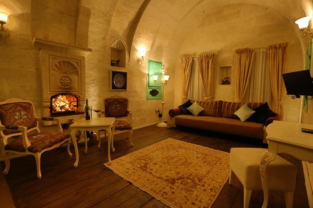 Tafoni Houses Cave Hotel