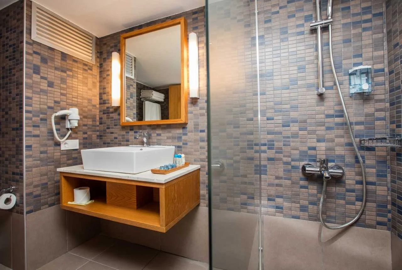 Pine Bay Holiday Resort Hotel