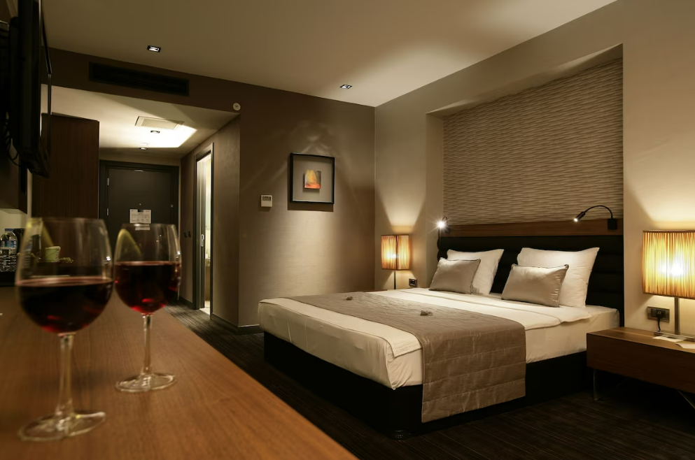 RYS Hotel & Restaurant