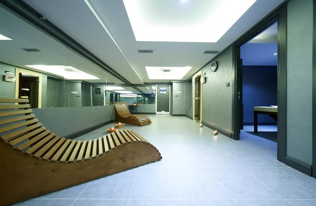 Nova Vista Deluxe Hotel and Suites a Member of Radisson Individuals