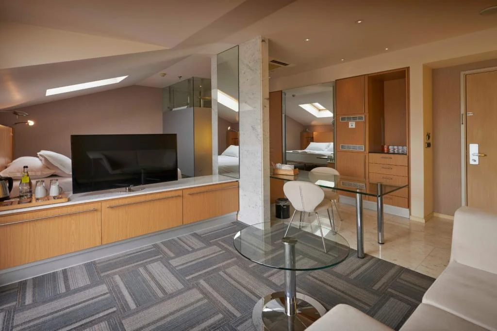 Richmond Nua Wellness & Spa