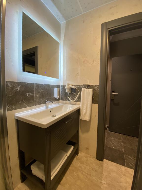 Rest by Dedeman Karabük