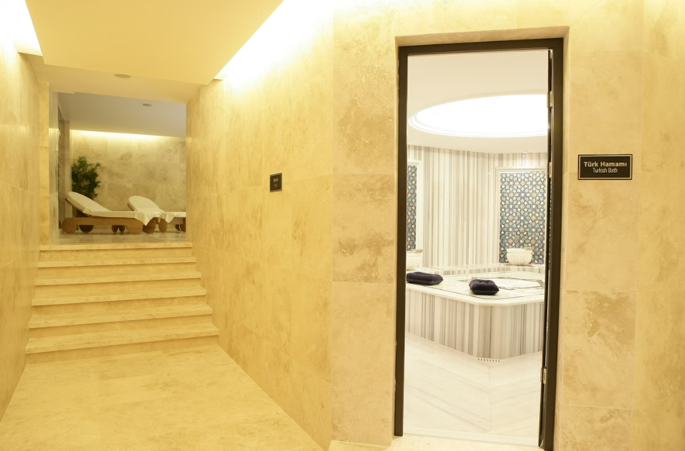 RYS Hotel & Restaurant