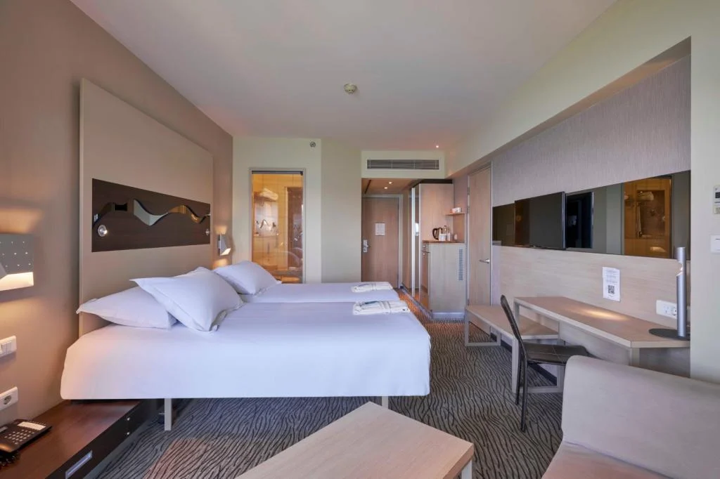 Richmond Nua Wellness & Spa