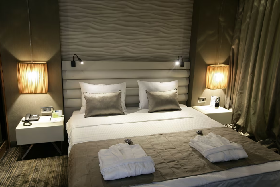 RYS Hotel & Restaurant