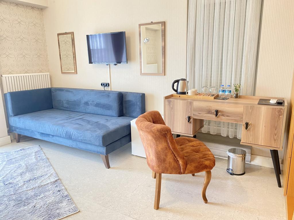 Blackmoon Villa Hotel