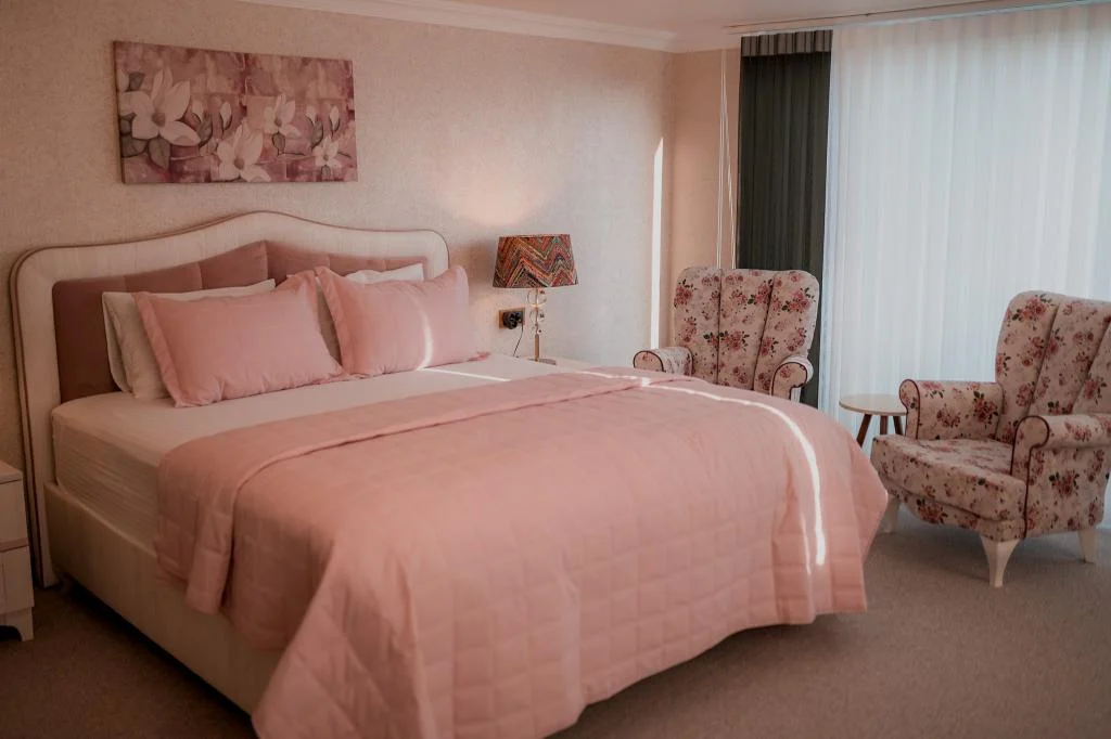 Dolphin Boutique Hotel