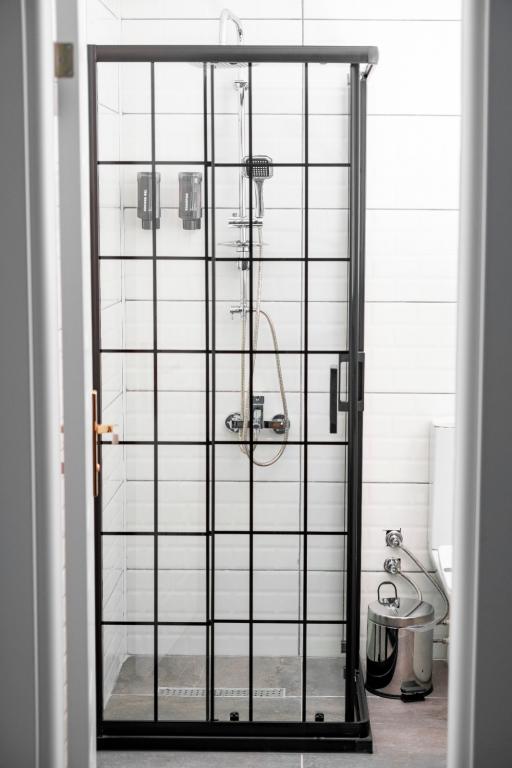 Comfort Center Suit Hotel