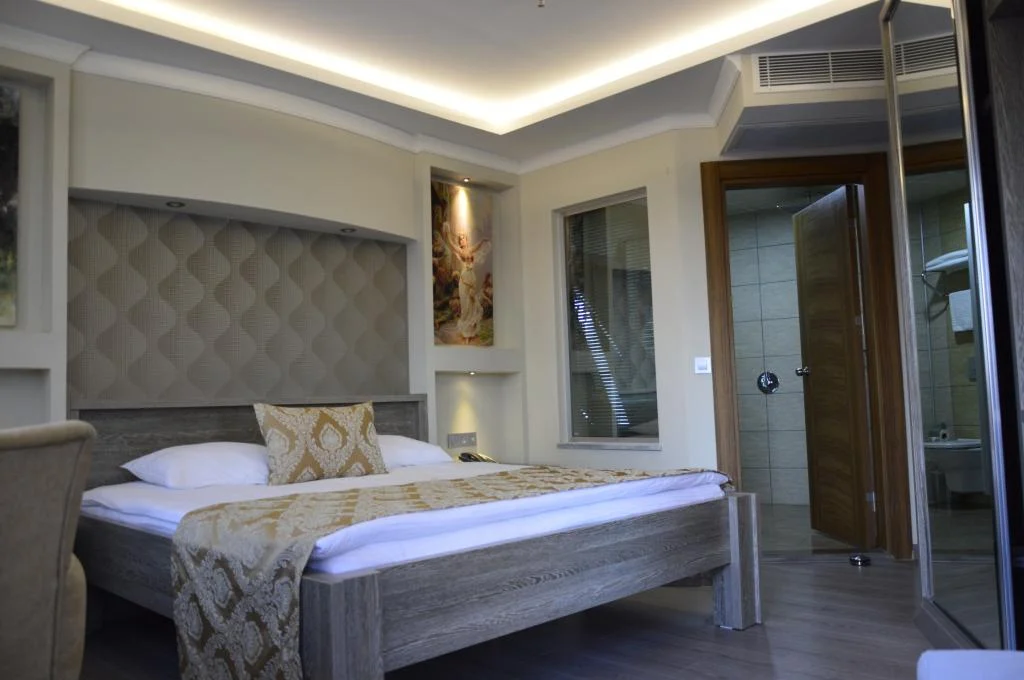 Rey Manes Hotel Salihli