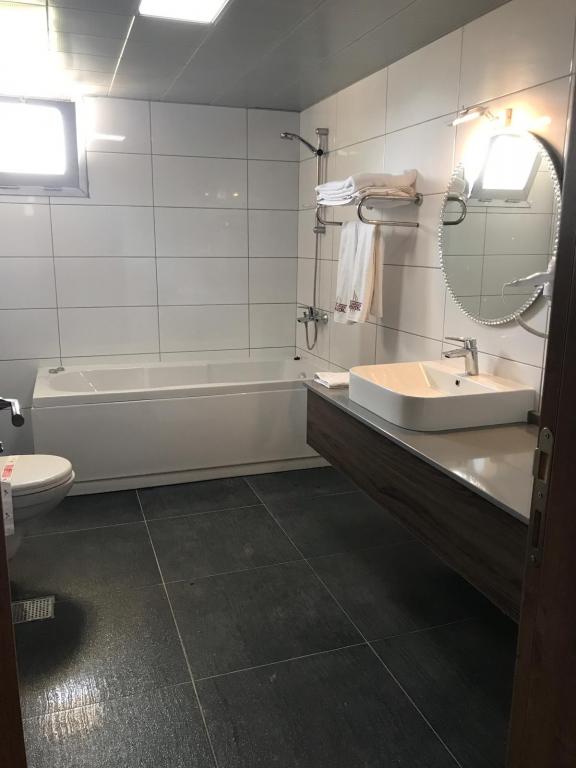 Yalım Garden Park Otel Uşak