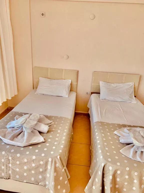 Sunshine Turizm ve Otelcilik Saros Çetin Apart Otel