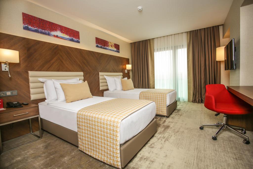 Ramada By Wyndham Isparta Hotel