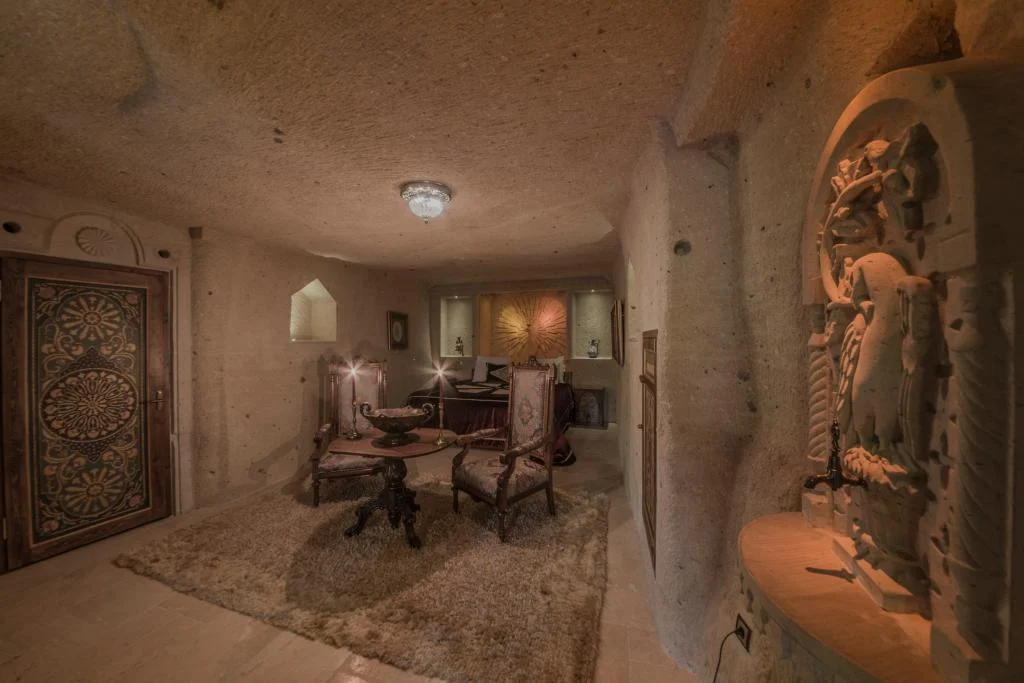 Elika Cave Suites Spa